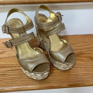 Gently used Nine West platform